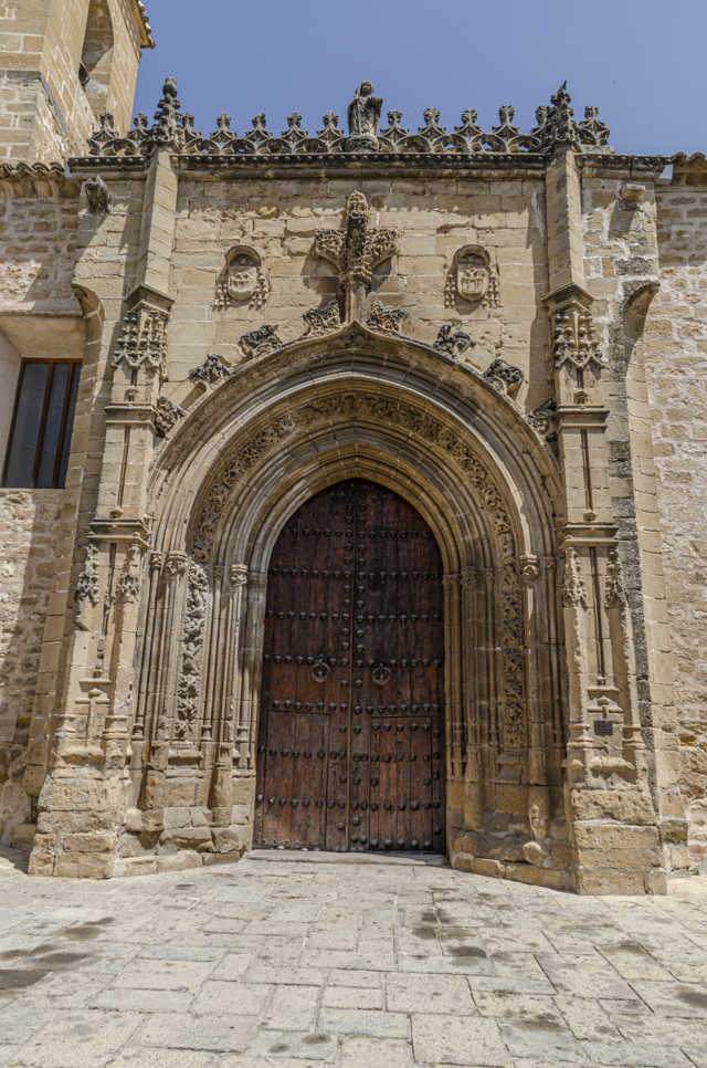Jaén - Úbeda 078 - iglesia de San Nicolás.jpg